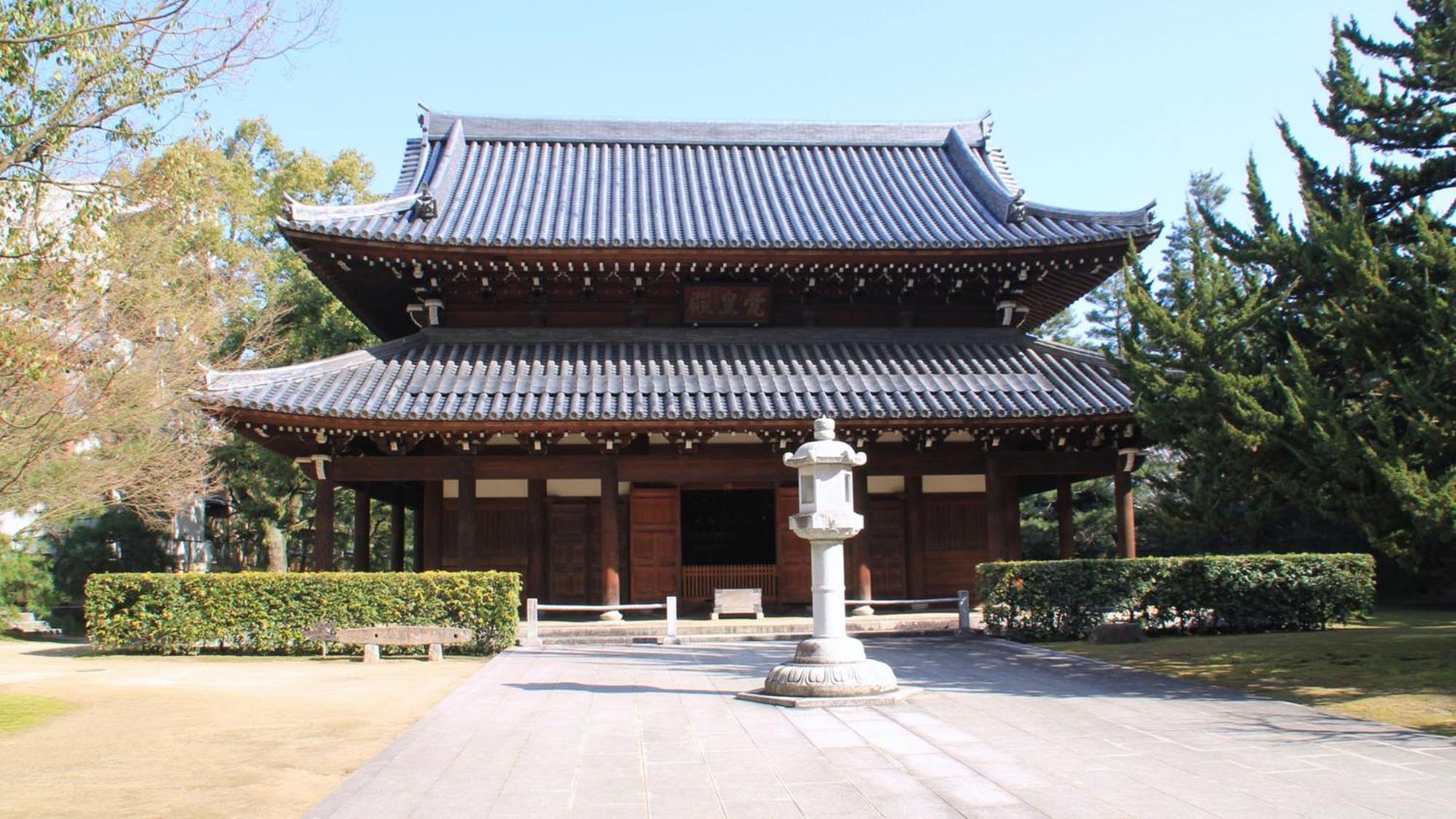 Toyoko Inn Hakata-Guchi Ekimae Fukuoka  Exterior photo